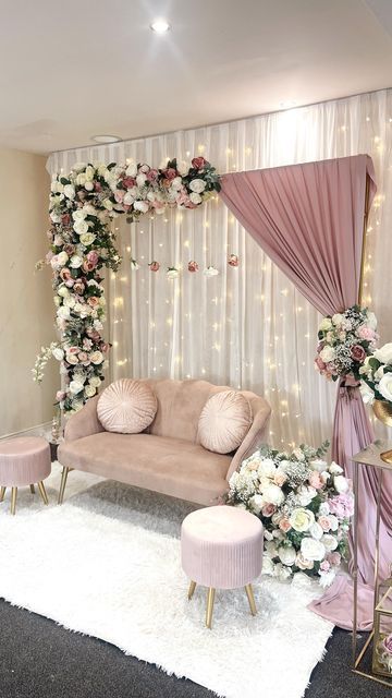 Engagement Decor